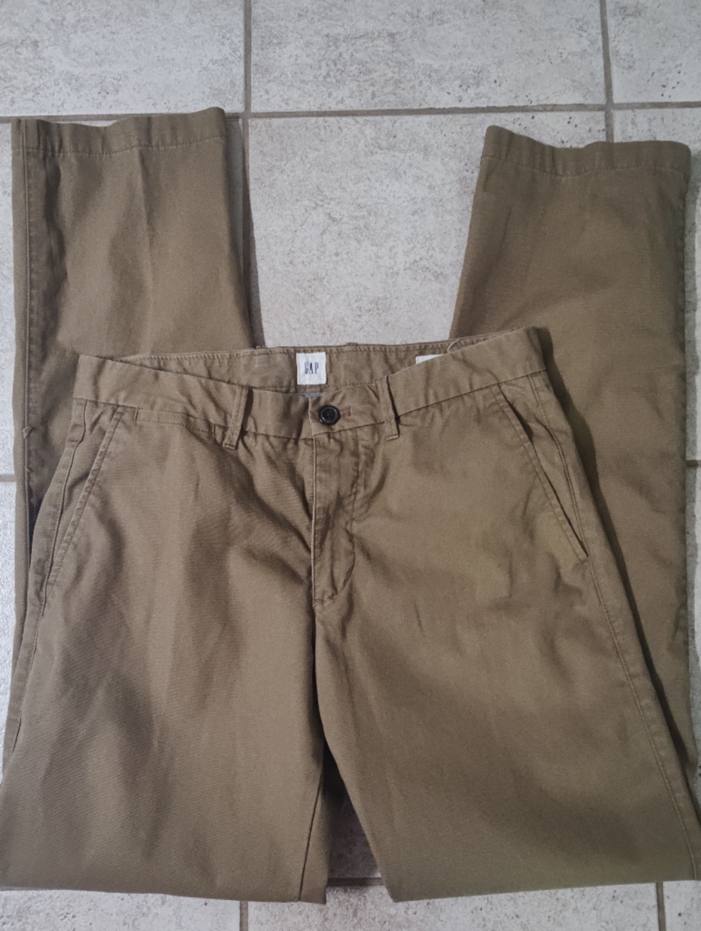GAP Men's Chino Pants--30x34